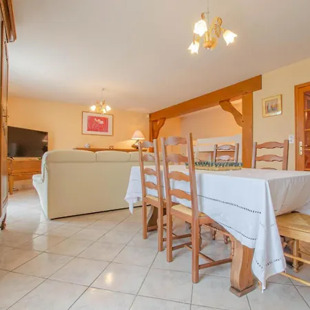 Derriere Les Champs Holiday home Avirey-Lingey